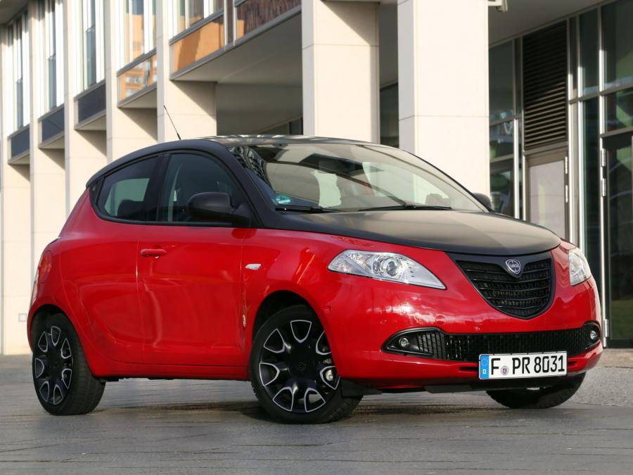  Lancia Ypsilon S by MomoDesign 2013 года  (фото 36 из 37)